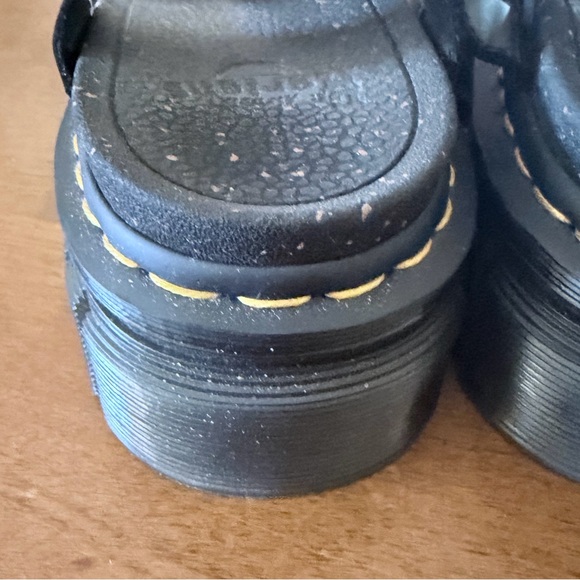 DR MARTENS BLACK SANDALS SIZE 8 - Picture 5 of 9